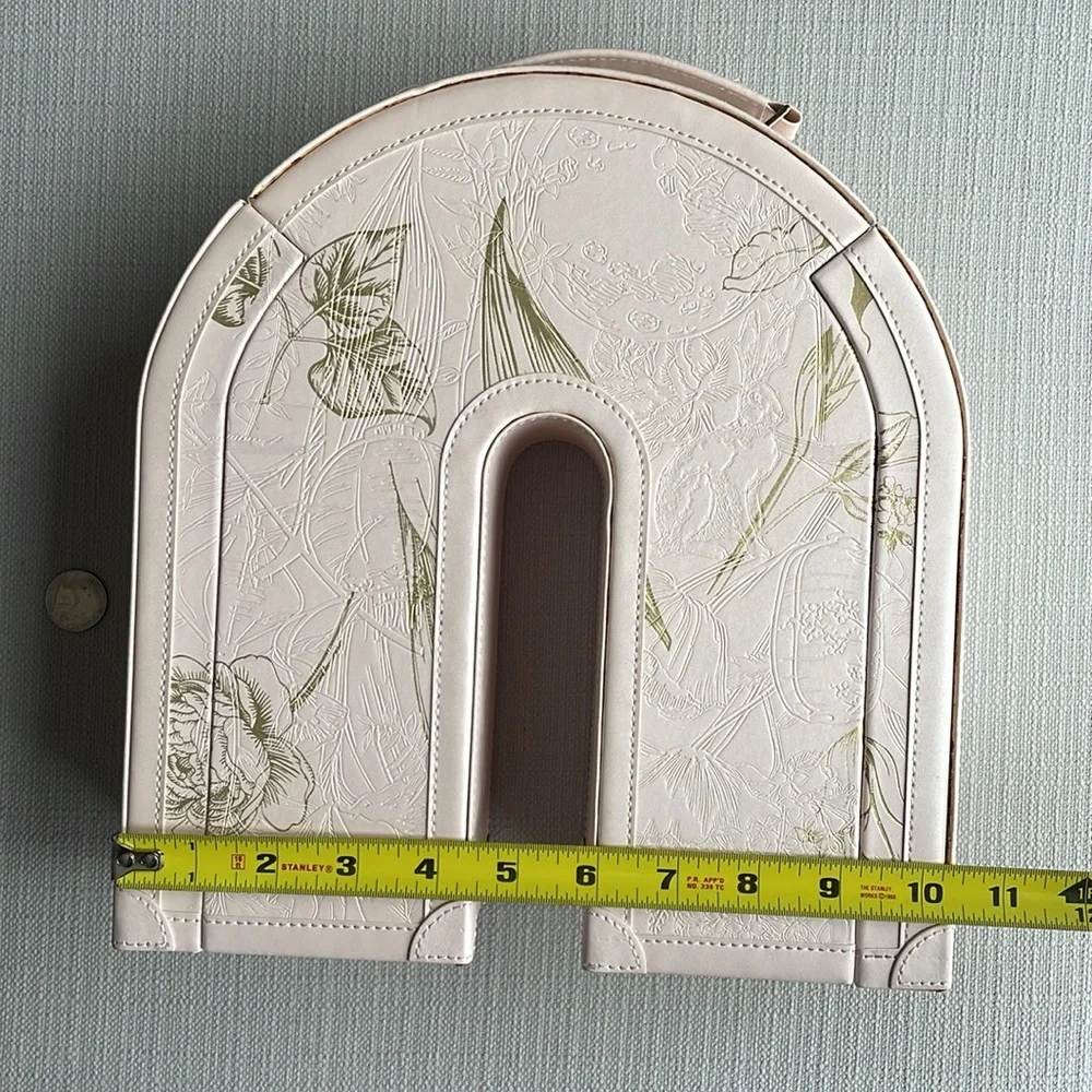 Lady M limited edition Elegant Jewelry Organizer